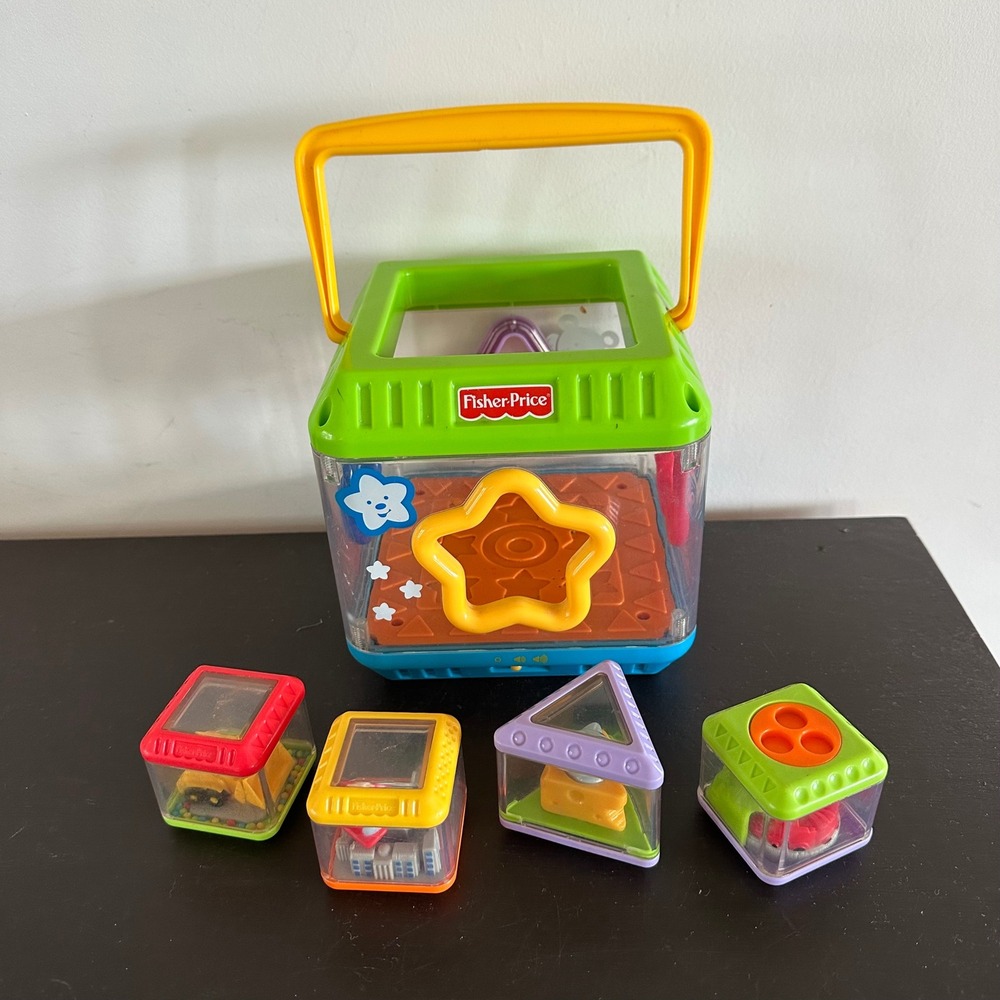 VTG Fisher-Price Peek-a-Blocks Musical Shape Sorter Bucket with 4 Sensory Blocks